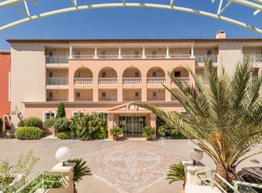 Residence Pierre & Vacances Premium Les Calanques Des Issambres Les Issambres Ngoại thất bức ảnh